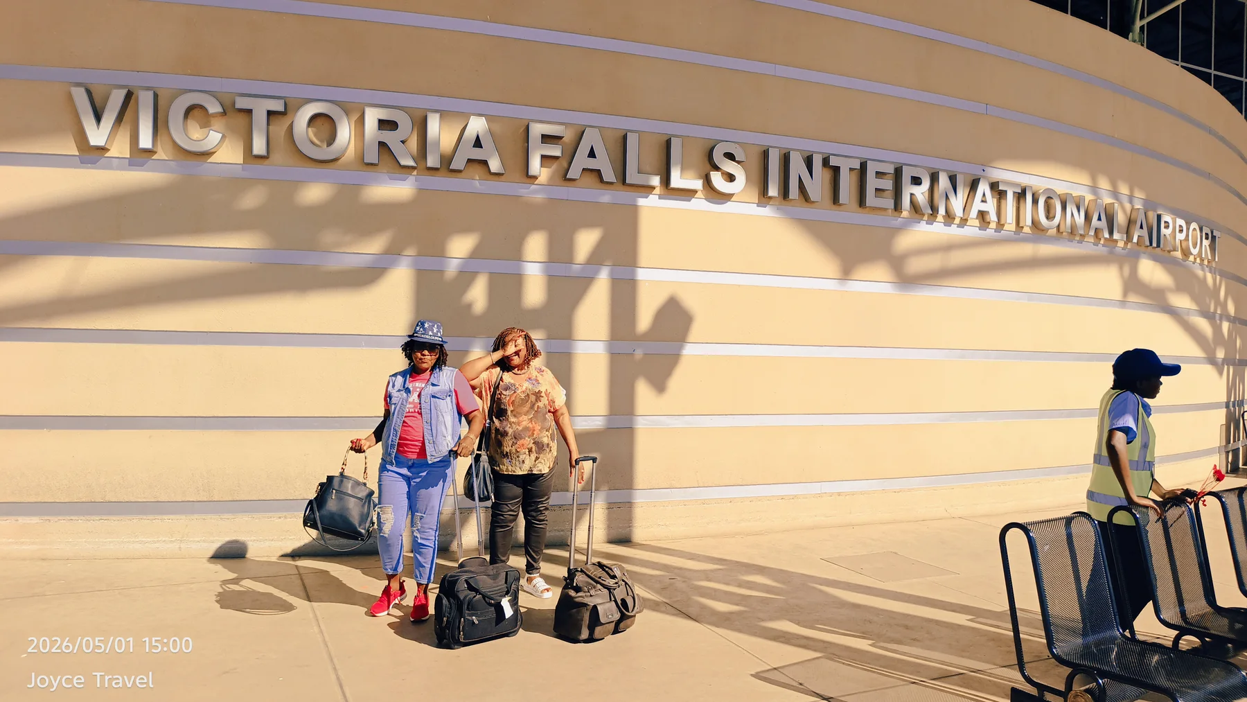 Victoria Falls Airport Transfer